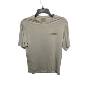 Patagonia Capilene Cool Daily Graphic Shirt XS - Pumice Boat & Dolphin Sunset